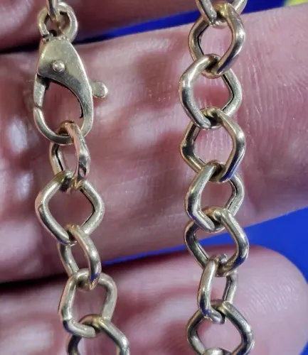 Pulseira Ouro 18 Kilates Elos Quadrado Peso 4.60 Gramas 6 mm 20 Cm                        