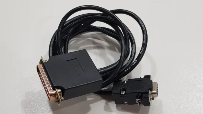 Cabo adaptador porta paralela porta serial com 2 metros