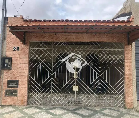 Casa à Venda com 3 Quartos por R$ 270.000 - América - Aracaju/SE