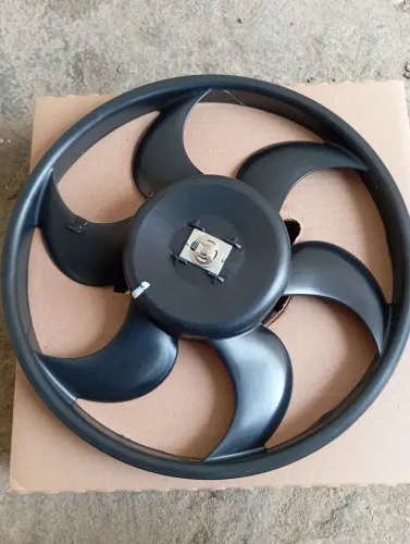 Ventoinha completa pra Golf G4 ,Completo com Ar condicionado...