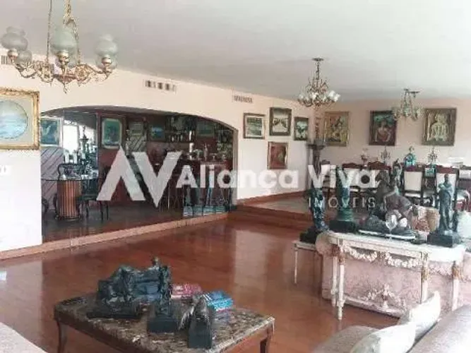 Leblon | Apartamento 4 quartos, sendo 2 suites