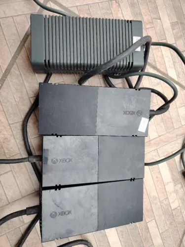 Fontes Xbox 360 e one fat COM DEFEITO
