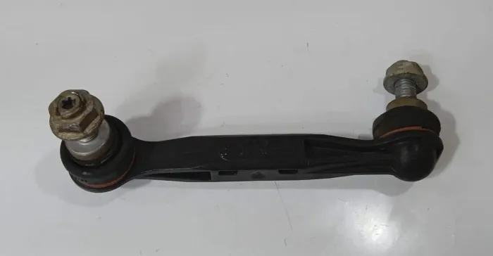 Bieleta Traseira Direita BMW 135i 320i 2014 2015 / 678560803