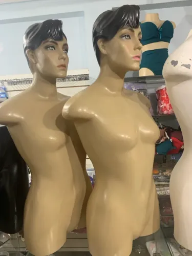 Manequim busto 