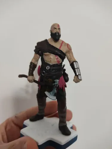 Boneco Kratos God of War 10,5cm
