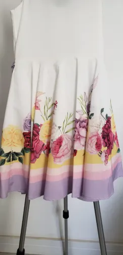 Vestido infantil Petit Cherie - tamanho 8 - veste 10