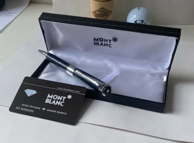 Caneta Montblanc Meisterstück Dourada