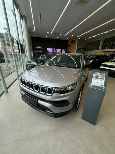 Jeep Compass Sport T270 1.3 TB 4X2 Flex AUT 2026