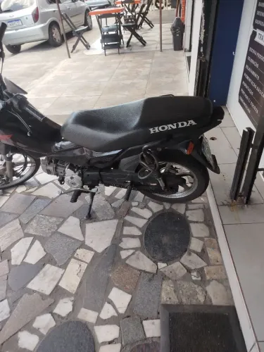 Vendo ou troco por moto maior do volta