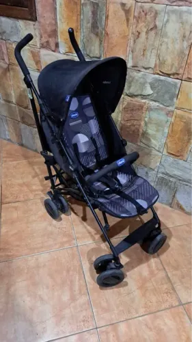 Carrinho de Bebê - Preto