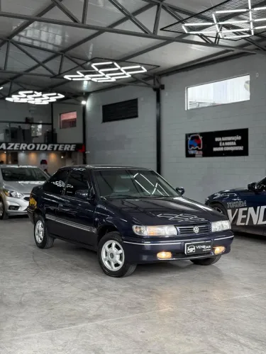 Volkswagen Logus Wolfsburg Edition 2000i (álcool) 1995