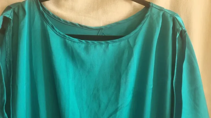 Vestido verde petróleo de cetim M