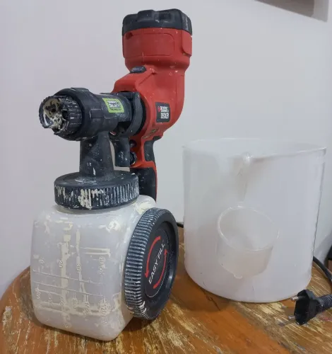 Pistola de pintura pulverizadora elétrica Black Decker 110v 