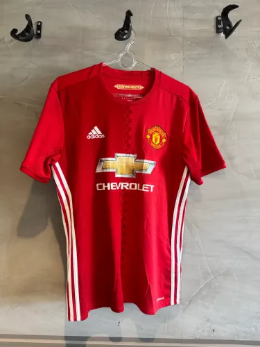 Camisa Manchester United Home 2016/17 - Ibrahimovic 9 - Tam M - Adidas