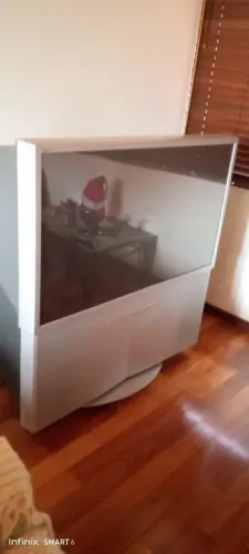 TV Sony wega antiga 