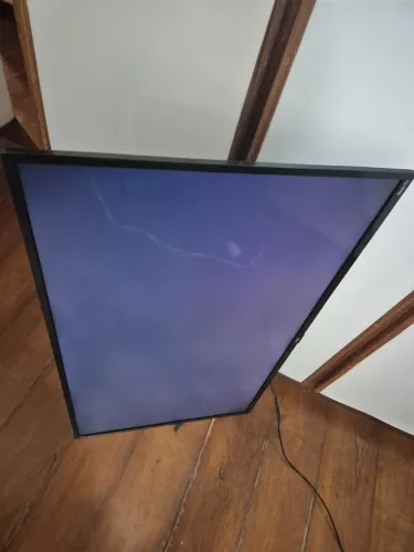 TV AOC Led 43 polegadas com defeito. Não aparece a imagem