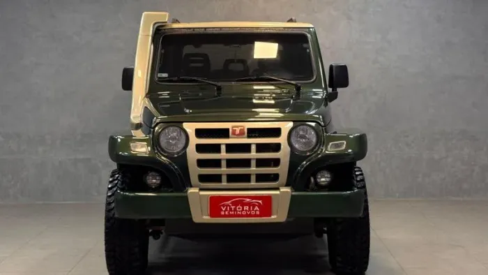 Troller T-4 4X4 2.8 TB Int. Cap. Lona Diesel 2013