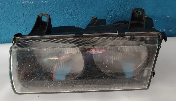 Farol BMW 325i lado esquerdo ano 1993 A 1995 usado original  