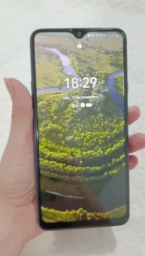 Samsung Galaxy A20s - Bom Estado - 32GB - Tela Grande - Com Carregador Original