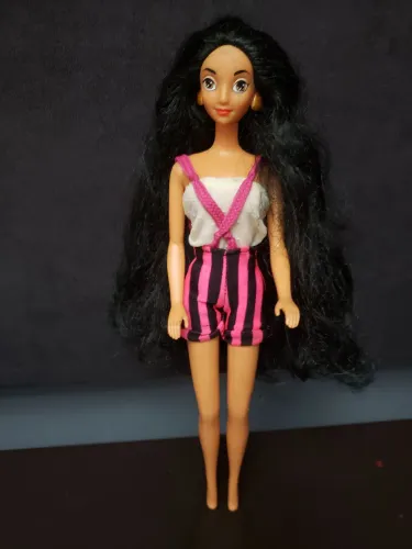Boneca disney jasmini anos 90