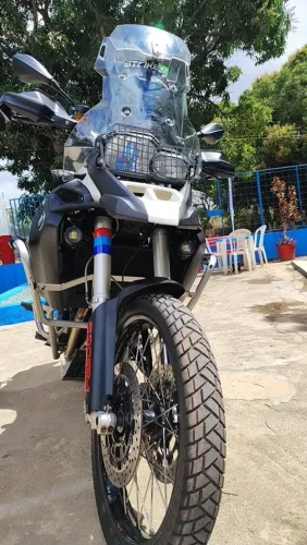 VENDO BMW F800 GS  ADVENTURE 2015 BRANCA
