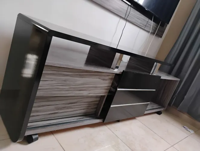 Painel com rack
