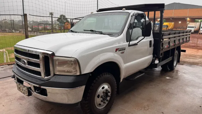 Ford F-4000 2.8 ISF Diesel 4X4 Manual 2015