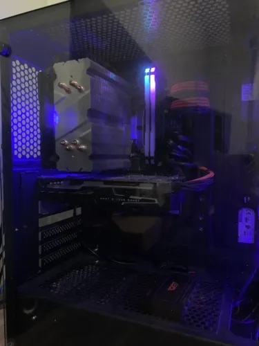 DESAPEGO PC Gamer i3 10100F + GTX 1650 Super + 16GB Corsair RGB + SSD + HD 1TB