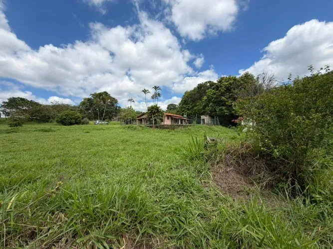 Área à venda no bairro Varginha - Mateus Leme/MG