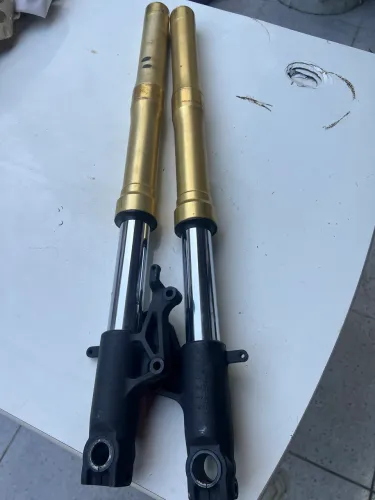 Par de bengalas Hornet 600