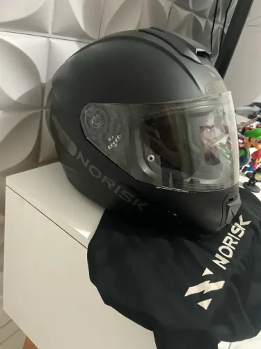 Capacete Norisk Razor