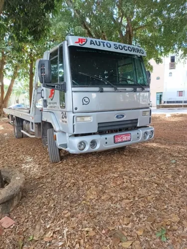 Guincho Plataforma Ford com Asa Delta