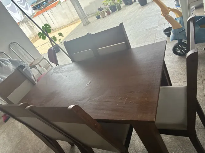 Mesa 6 cadeiras 