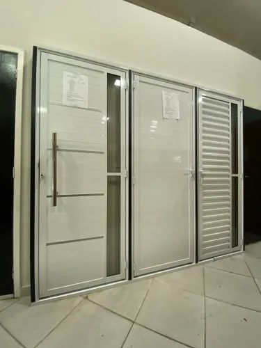PORTAS DE ALUMÍNIO BRANCO - PROMOÇÃO EXCLUSIVA