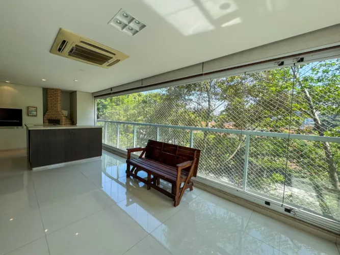 Apartamento para venda em Vila Cordeiro com 4 quartos, sendo 4 suítes, 258m²