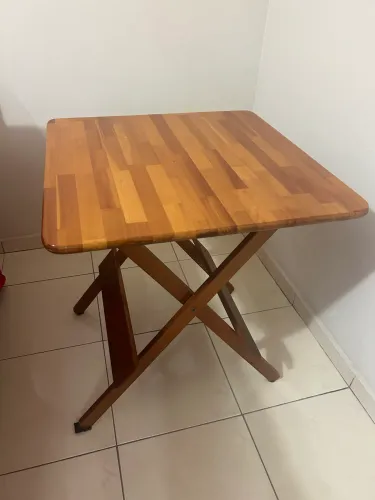 Mesa de marcenaria dobrável 