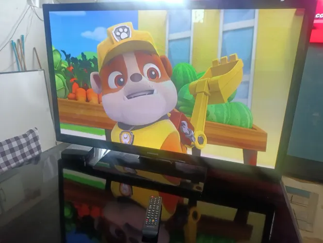 Tv Samsung 43 polegadas não e smartv