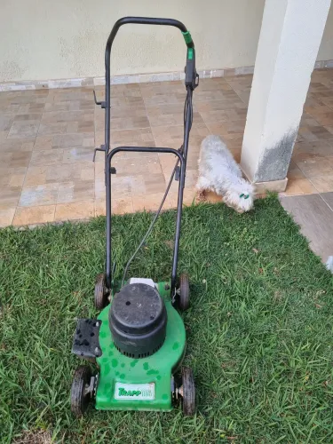 Cortador de grama