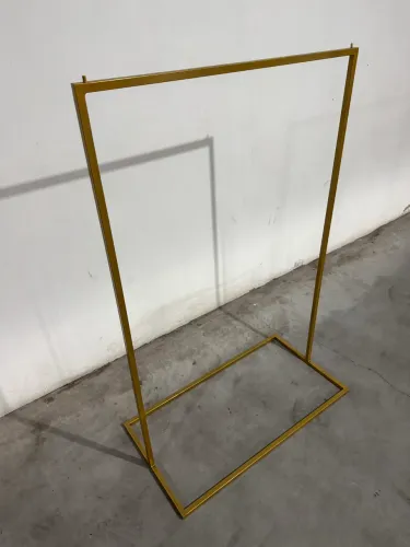 Arara Cabideiro Metálica para Roupas - Dourada