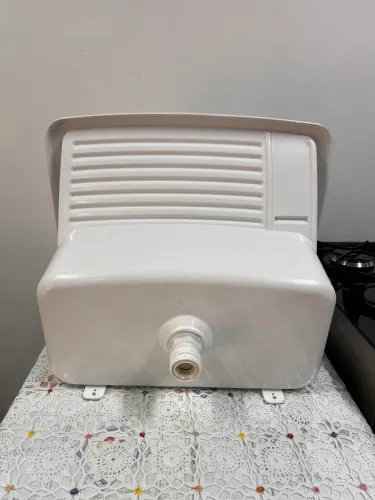 Tanque de plástico Novo Astra 34l 55x 47x 31 cm 