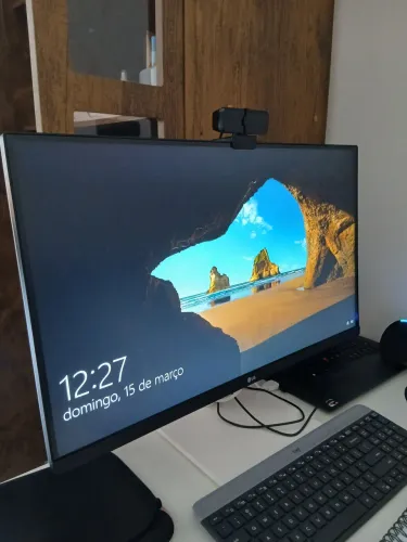 Monitor LG Ultrafine Branco Tela IPS UHD 4k 27 polegadas