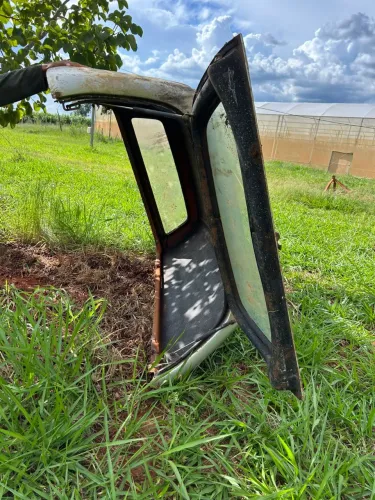 Capota de fibra para S10 cambine simples