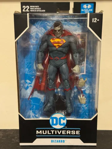 Boneco DC Superman Bizarro