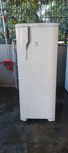 Geladeira Eletrolux