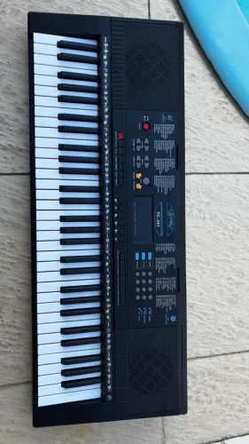 Teclado Musical Spring TC-261 - 61 Teclas (5 Oitavas) - Estado de Novo!