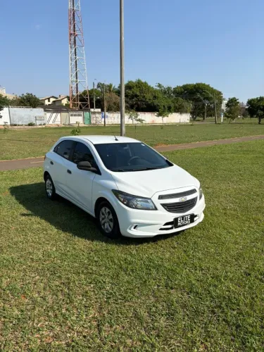 Chevrolet Onix JOY Hatch 1.0 8V Flex Mec. 4P 2019