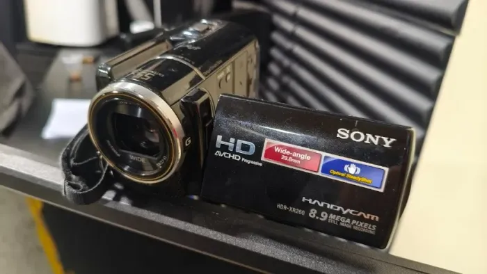 Filmadora Sony Handycam HDR-XR260 - Excelente Estado!