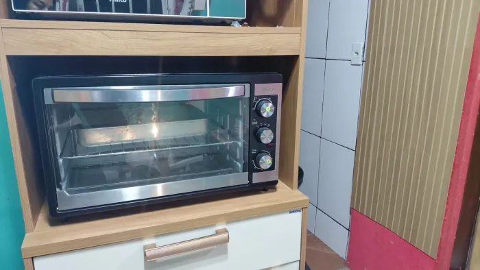 Forno elétrico, 50 litros Philco, estado de novo