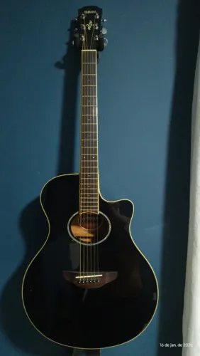 Violão Yamaha apx 600