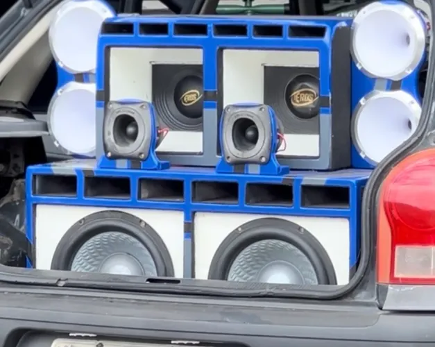 2 grave peito de moça